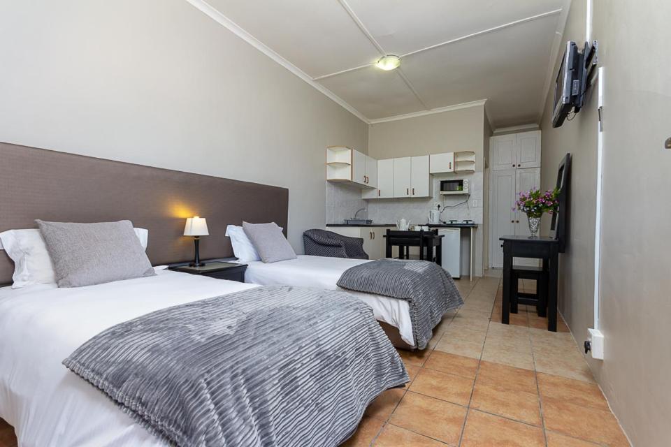 Kingfisher Hollow Gordonʼs Bay Extérieur photo